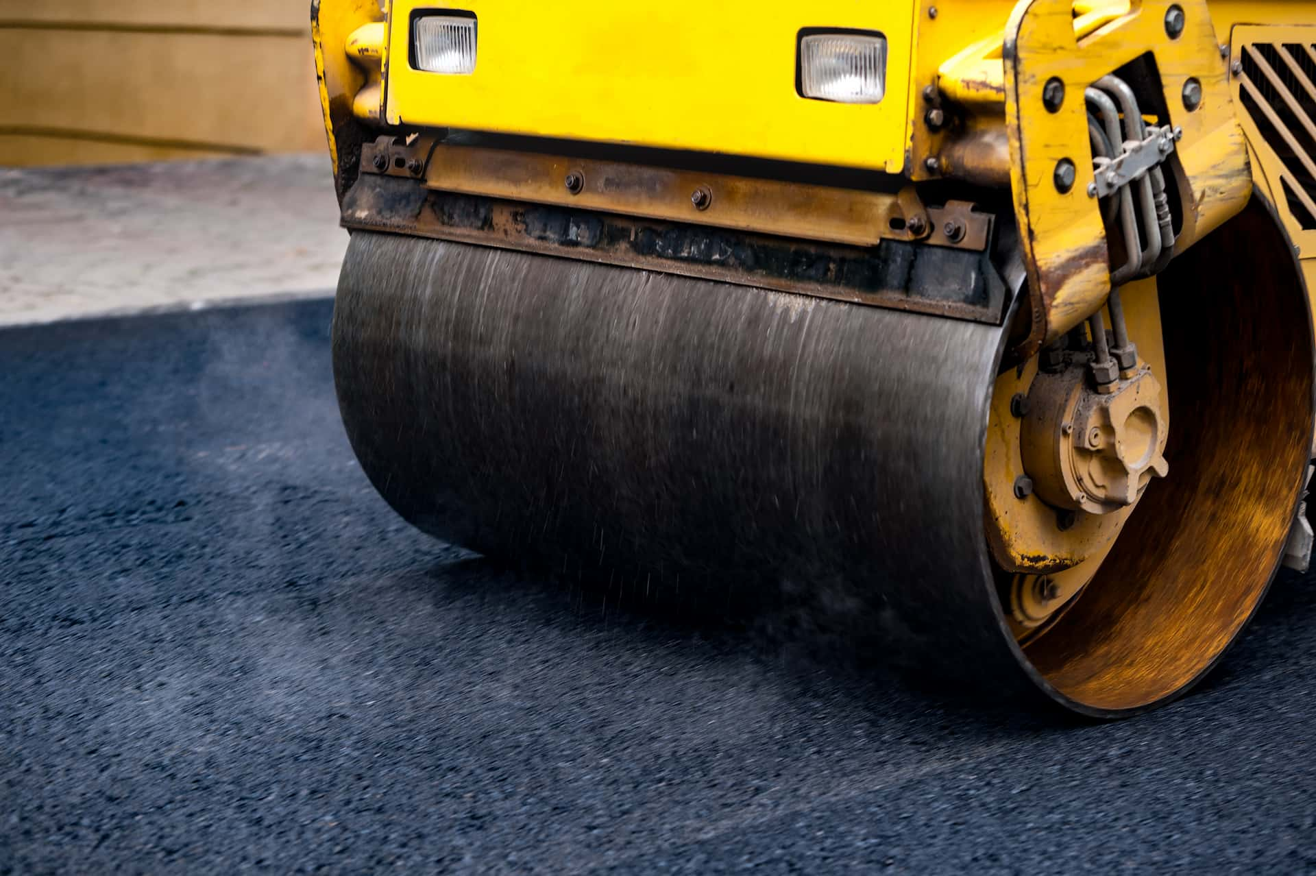 Surfacing contractors near London