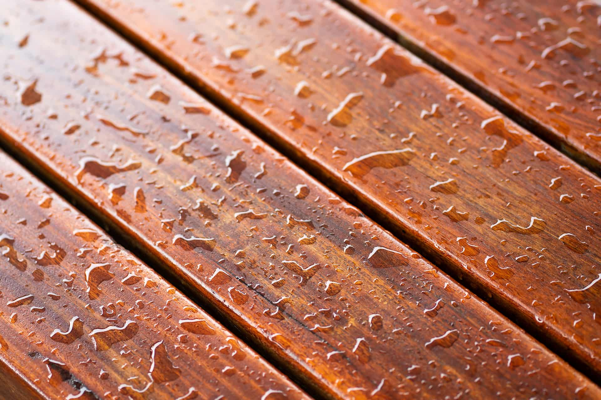 Wooden Decking cleaners near London