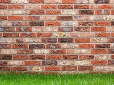 Garden wall installers London