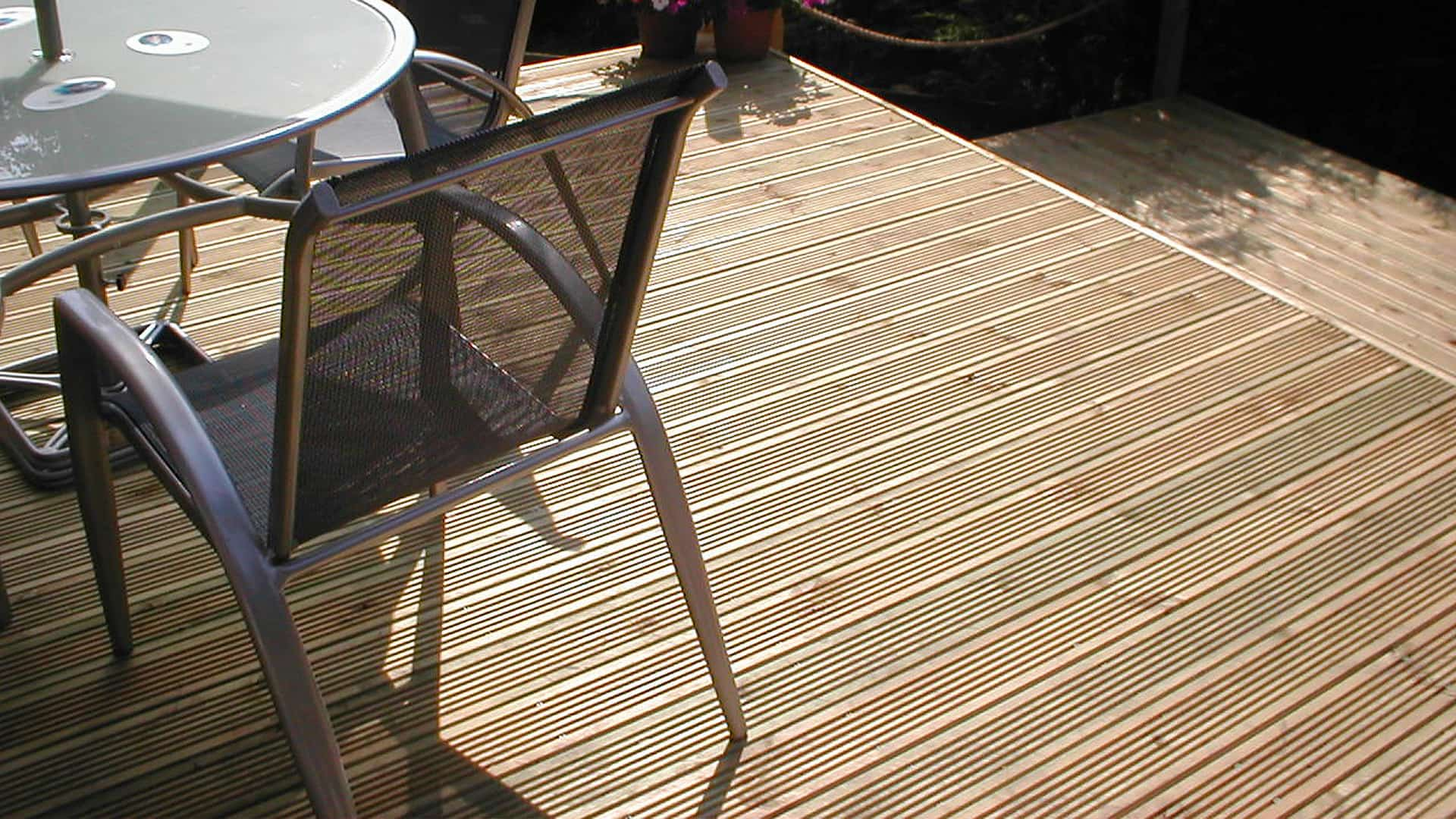 Wooden Decking installers near me London